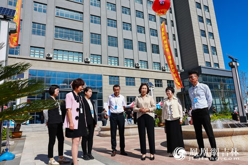 長(zhǎng)春數(shù)字科技職業(yè)學(xué)院開(kāi)學(xué) 1100名新生入校報(bào)到鳳凰網(wǎng)吉林 鳳凰網(wǎng)